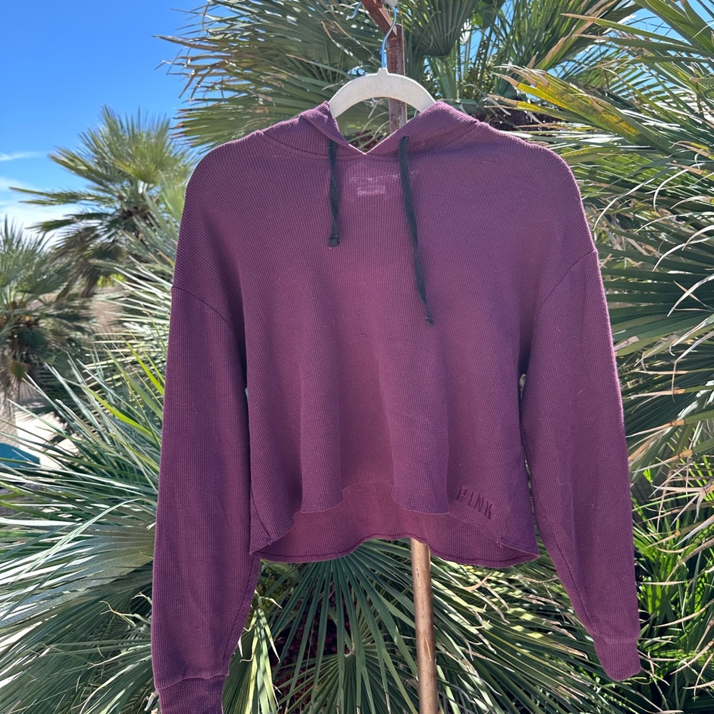 🩷 Victoria Secret Purple Cropped Hoodie XS